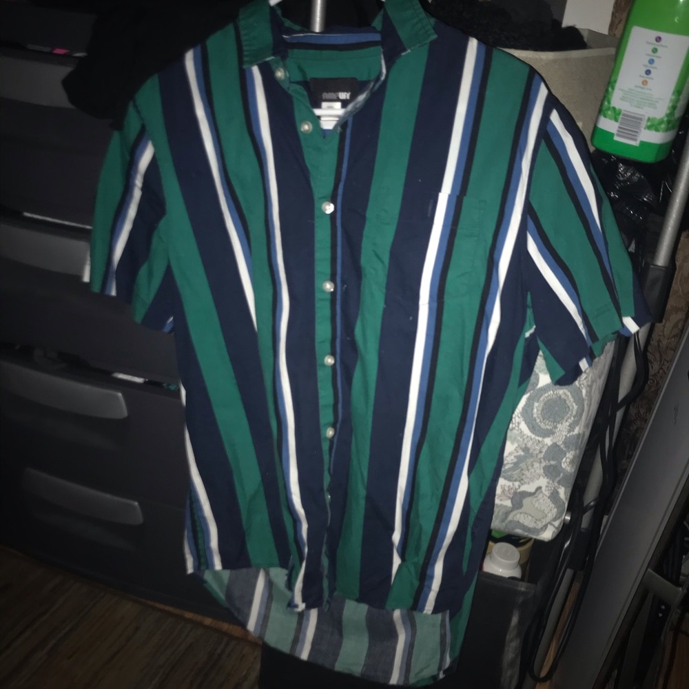 Vertical Line Button Shirt